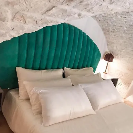 Ariad Collection * Ostuni
